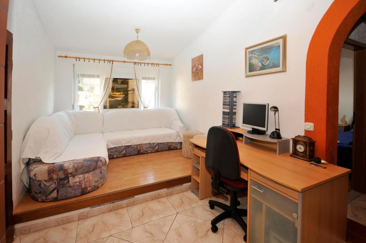 Apartman Elena Τρογκίρ Εξωτερικό φωτογραφία