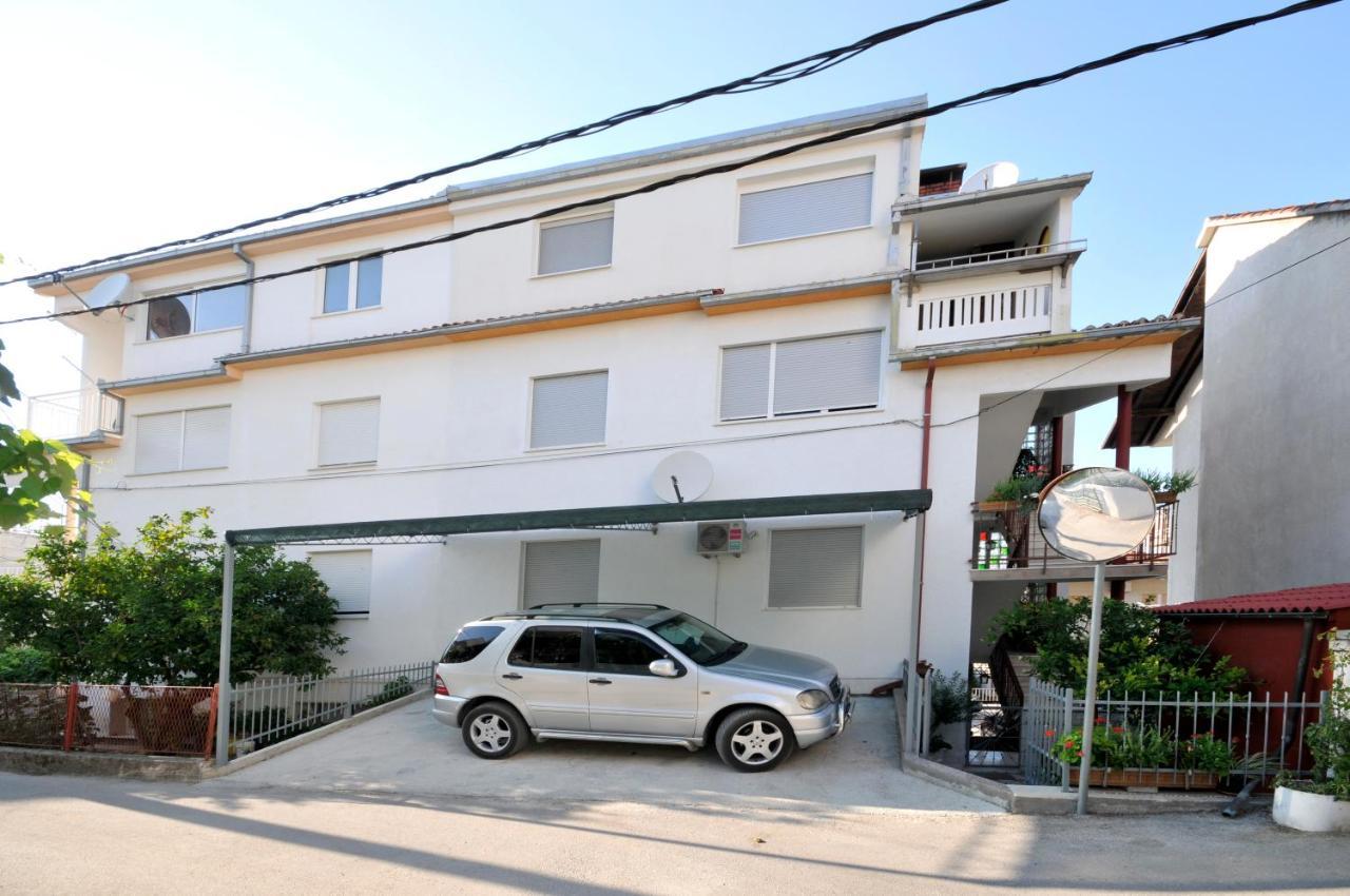 Apartman Elena Τρογκίρ Εξωτερικό φωτογραφία