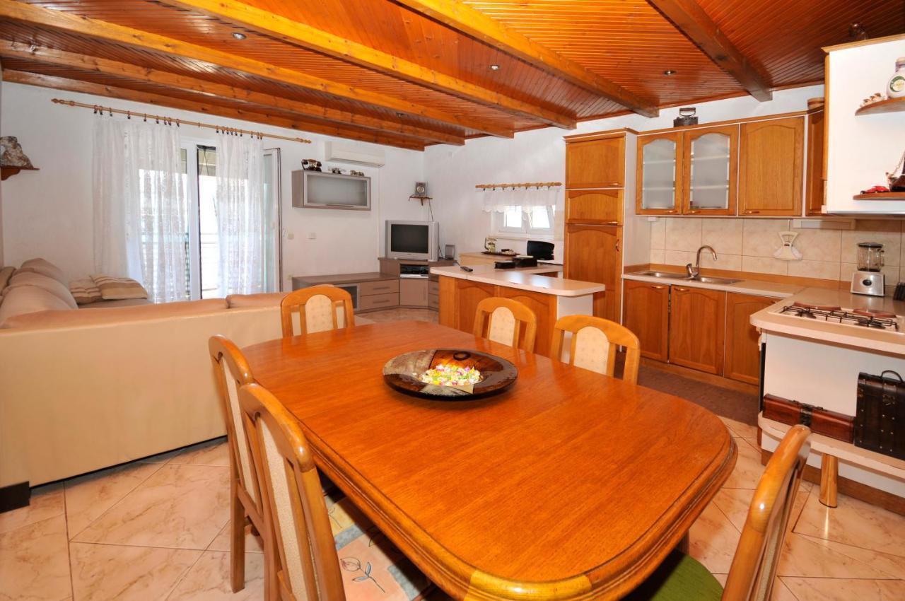 Apartman Elena Τρογκίρ Εξωτερικό φωτογραφία